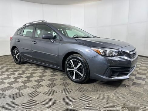 Used 2023 Subaru Impreza Premium image 2