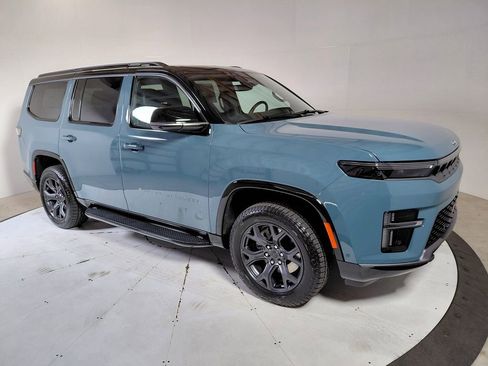 New 2026 Jeep Grand Wagoneer 4WD image 9