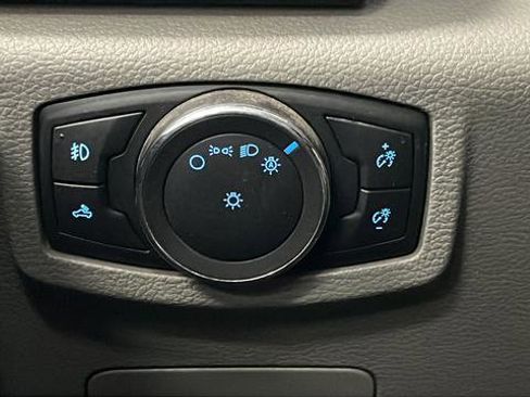 Used 2017 Ford F150 XLT image 28