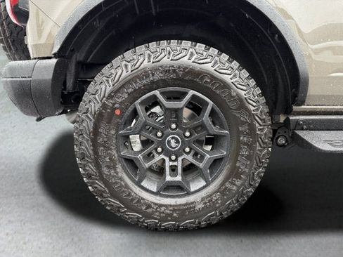 New 2026 Ford Bronco Badlands AWD/4WD image 9