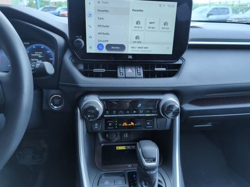 Used 2025 Toyota RAV4 Limited w/ Advanced Technology Package AWD/4WD image 19