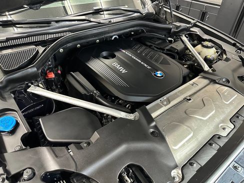 Used 2018 BMW X3 M40i image 31