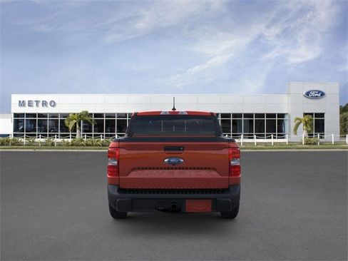 New 2024 Ford Maverick Lariat image 5