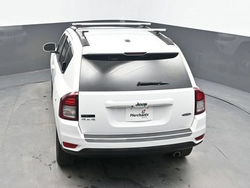 Used 2017 Jeep Compass High Altitude AWD/4WD image 28