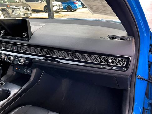 Used 2022 Honda Civic Sport image 18