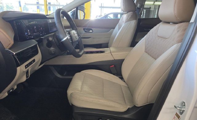 Used 2026 Nissan Murano Platinum w/ Cargo Package AWD/4WD image 5