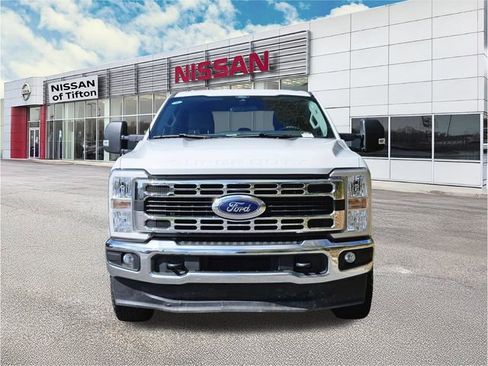 Used 2025 Ford F350 XLT AWD/4WD image 2