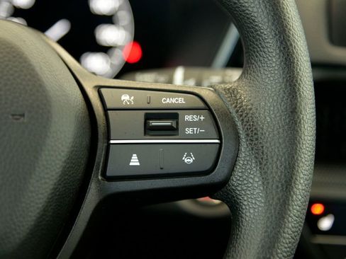 Used 2025 Honda CR-V EX image 24