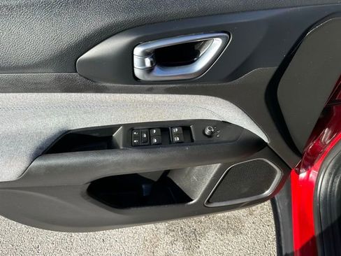 Used 2024 Jeep Compass Latitude image 20