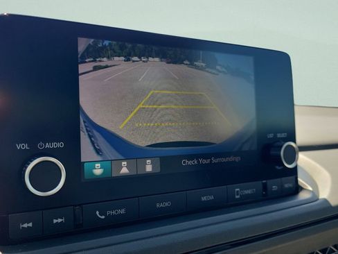 Used 2023 Honda Accord LX image 17