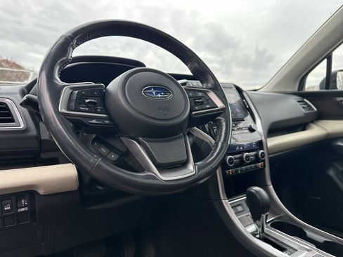 Used 2019 Subaru Ascent Touring image 16