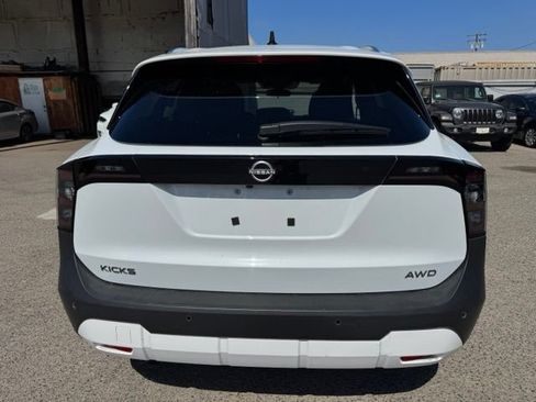 Used 2026 Nissan Kicks SV w/ Cold Weather Package AWD/4WD image 6