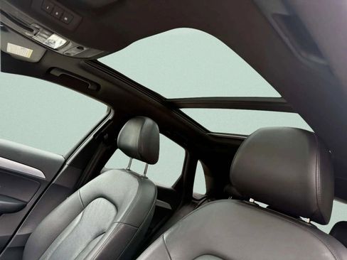 Used 2018 Audi Q3 2.0T Premium Plus w/ Premium Plus Package image 29