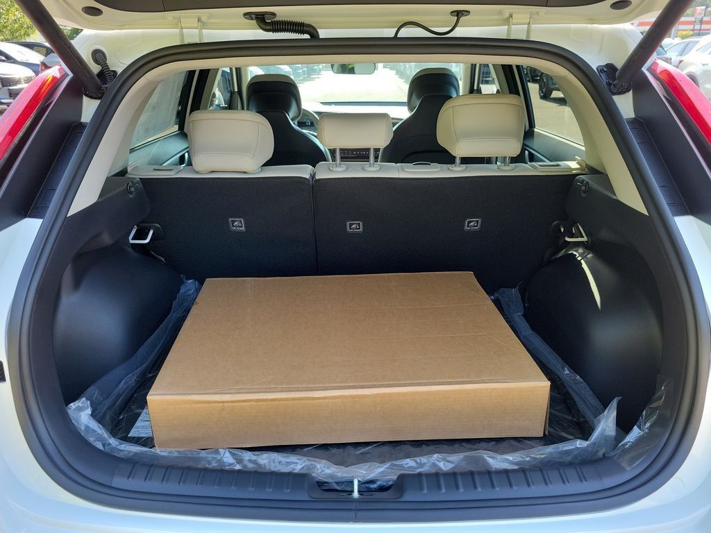 New 2026 Kia Niro EX w/ EX Premium Package FWD image 14