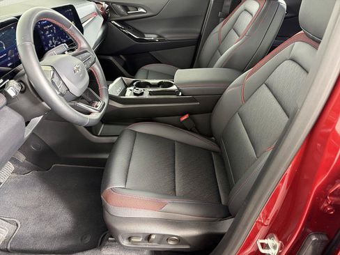 Certified 2026 Chevrolet Equinox RS FWD image 7