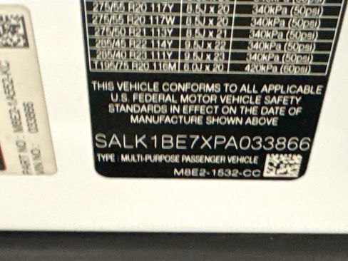 Used 2023 Land Rover Range Rover Long Wheelbase Autobiography AWD/4WD image 33