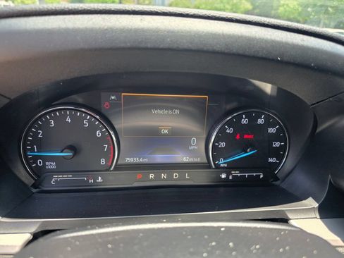 Used 2023 Ford Explorer XLT w/ Equipment Group 202A RWD image 21