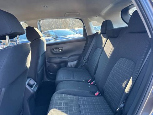 Certified 2025 Honda HR-V LX image 32