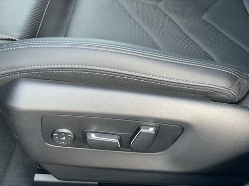 Certified 2026 BMW 530i xDrive w/ M Sport Package image 14