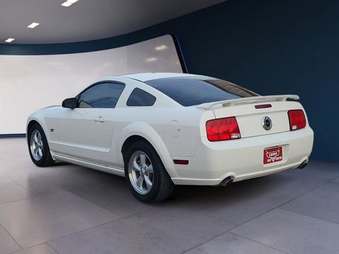 Used 2007 Ford Mustang GT Premium RWD image 3