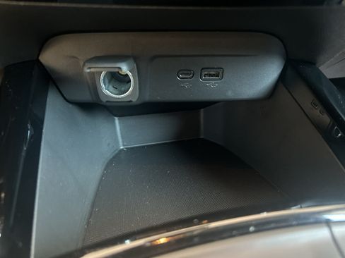 Used 2024 Chevrolet Trax ACTIV FWD image 23