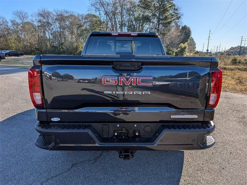 Used 2025 GMC Sierra 1500 Elevation w/ Preferred Package image 5