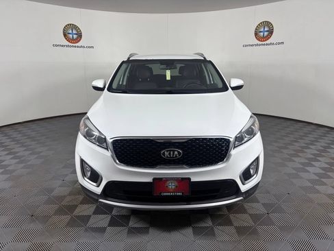 Used 2016 Kia Sorento EX AWD/4WD image 3