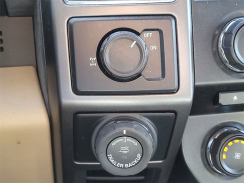 Used 2018 Ford F150 XLT w/ Equipment Group 301A Mid image 25