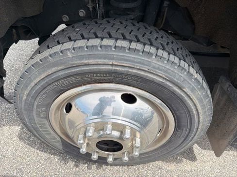 Used 2017 Ford F450 XL w/ Power Equipment Group AWD/4WD image 5