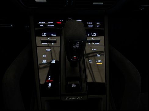 Used 2022 Porsche Cayenne Turbo GT image 24