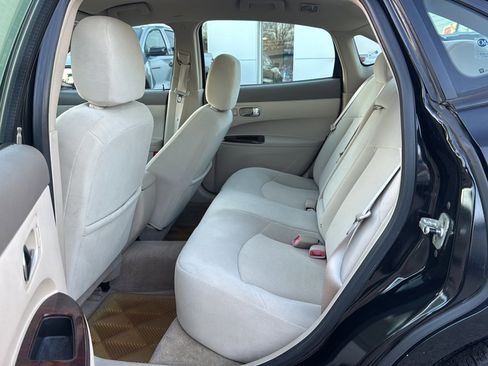 Used 2007 Buick LaCrosse CX w/ Chrome Enhancement Package image 19
