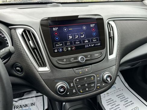 Used 2024 Chevrolet Malibu LT w/ Midnight Edition image 18