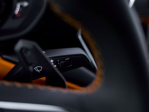 Used 2024 Lamborghini Urus S image 63