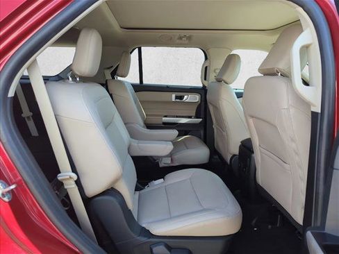 Used 2022 Ford Explorer Limited w/ Limited Technology Package image 20
