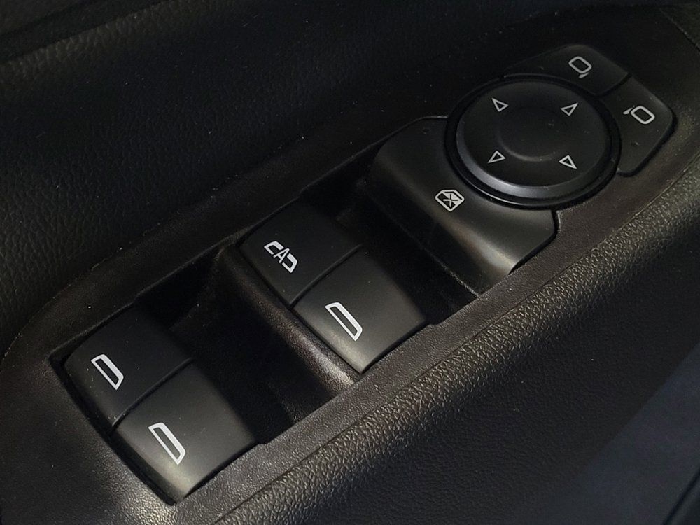 Used 2021 Chevrolet Equinox LT FWD image 27
