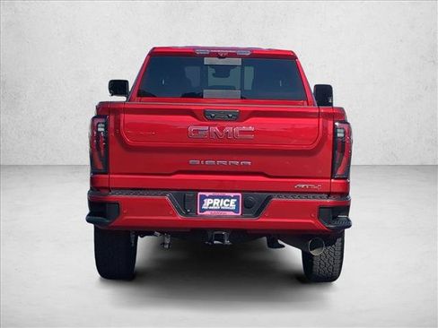 Used 2025 GMC Sierra 2500 AT4 w/ AT4 Premium Plus Package AWD/4WD image 7