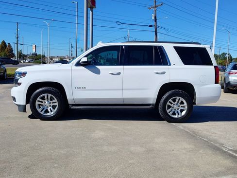 Used 2016 Chevrolet Tahoe LT image 3