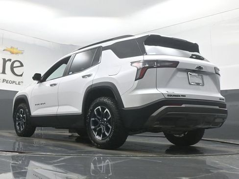 Used 2025 Chevrolet Equinox ACTIV w/ Safety and Technology Package image 5