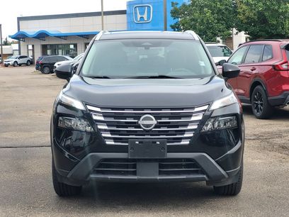 Used 2024 Nissan Rogue SV w/ SV Premium Package