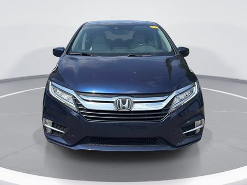 Used 2019 Honda Odyssey Touring image 2