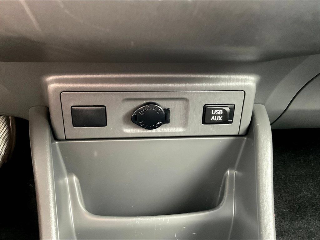 Used 2013 Toyota Prius V Three FWD image 16