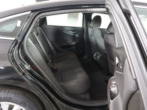 Used 2025 Chevrolet Malibu LT FWD image 29