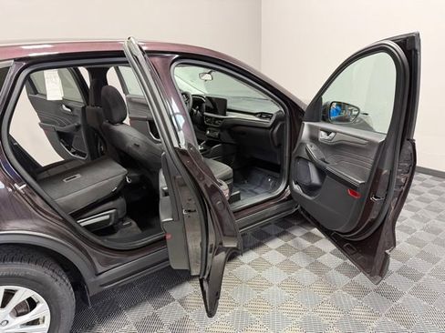 Used 2023 Ford Escape Active w/ Tech Pack #2 AWD/4WD image 21