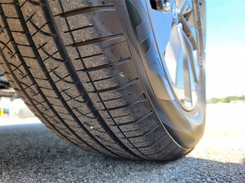 Used 2025 Subaru Outback Onyx Edition XT w/ Popular Package #2 image 18