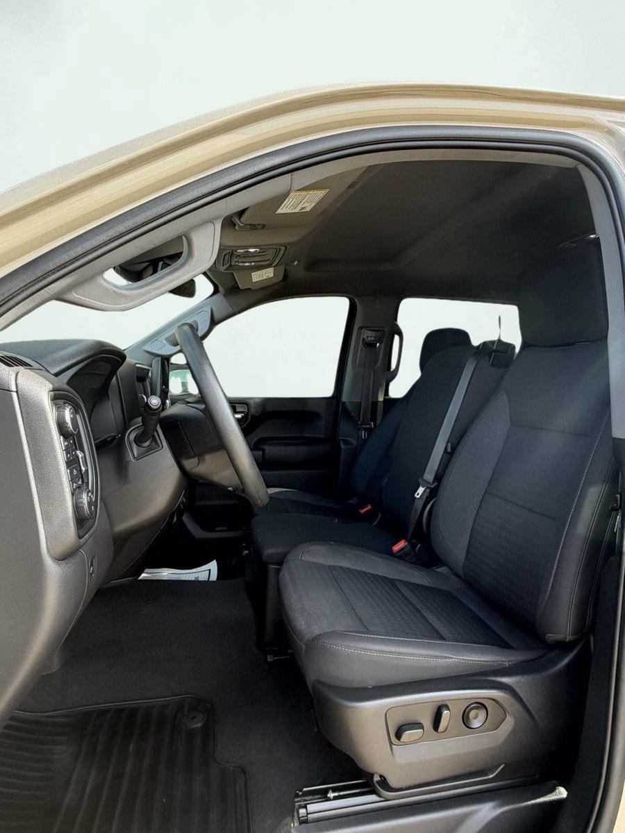 Used 2023 Chevrolet Silverado 1500 Custom Trail Boss AWD/4WD image 6