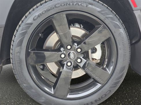 Certified 2023 Land Rover Defender 110 X-Dynamic SE image 35