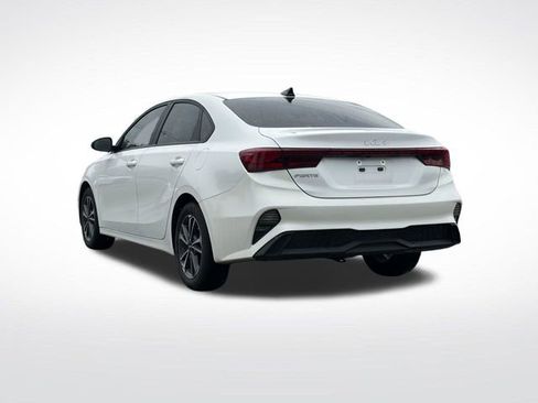 Used 2024 Kia Forte LXS w/ LXS Technology Package FWD image 20