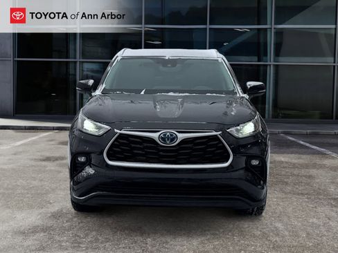 Used 2021 Toyota Highlander XLE image 15