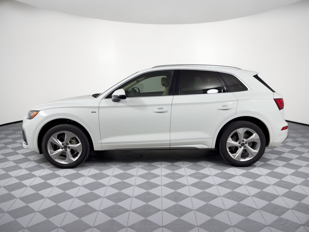 Used 2023 Audi Q5 2.0T Premium Plus AWD/4WD image 2