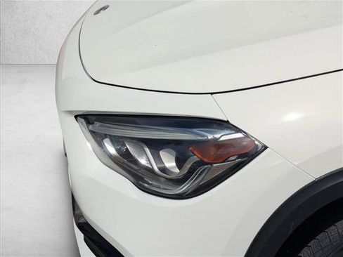 Used 2022 Mercedes-Benz GLA 250 4MATIC image 13